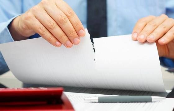 ANNULLAMENTO DEI CONTRATTI DI GAS E LUCE